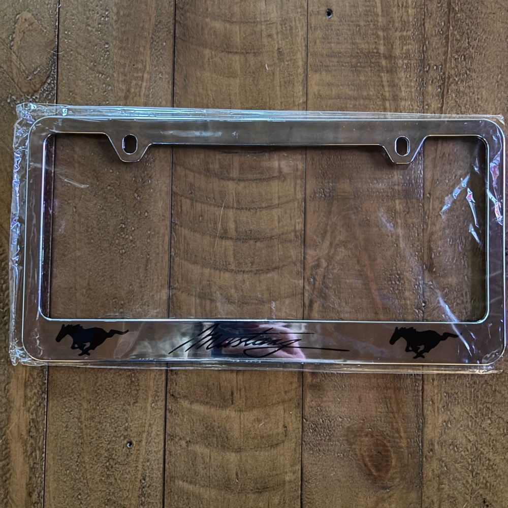 Ford Mustang horses Chrome PLASTIC License Plate Frame